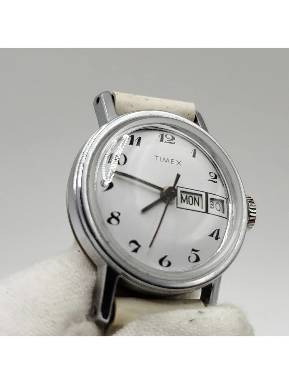 Timex Mechanical White Day/Date Dial Silver Tone Womens Watch 24mm Running